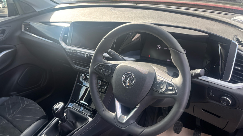 Vauxhall Grandland 1.2 Turbo Ultimate 5dr Petrol Hatchback